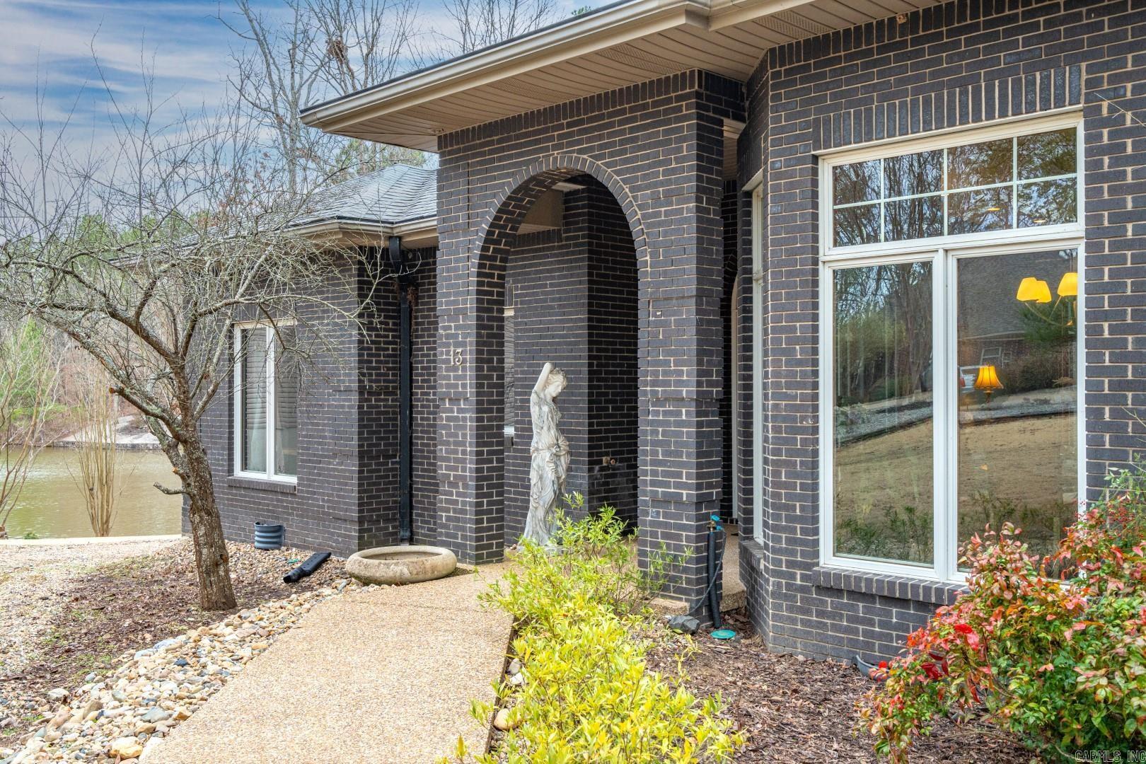 13  Vista Lane  Hot Springs Village, AR