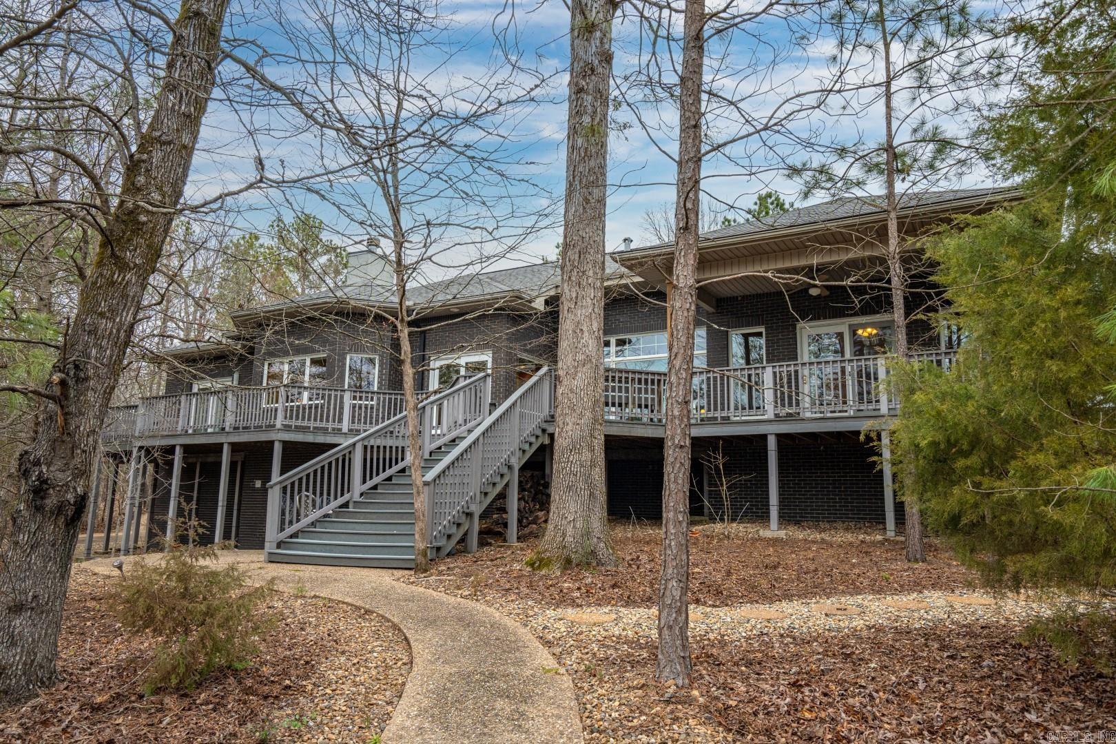 13  Vista Lane  Hot Springs Village, AR