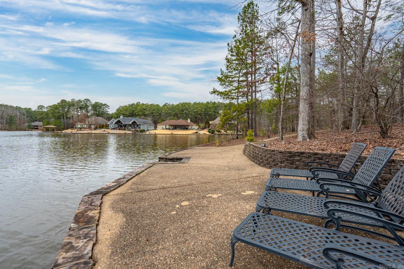 13  Vista Lane  Hot Springs Village, AR