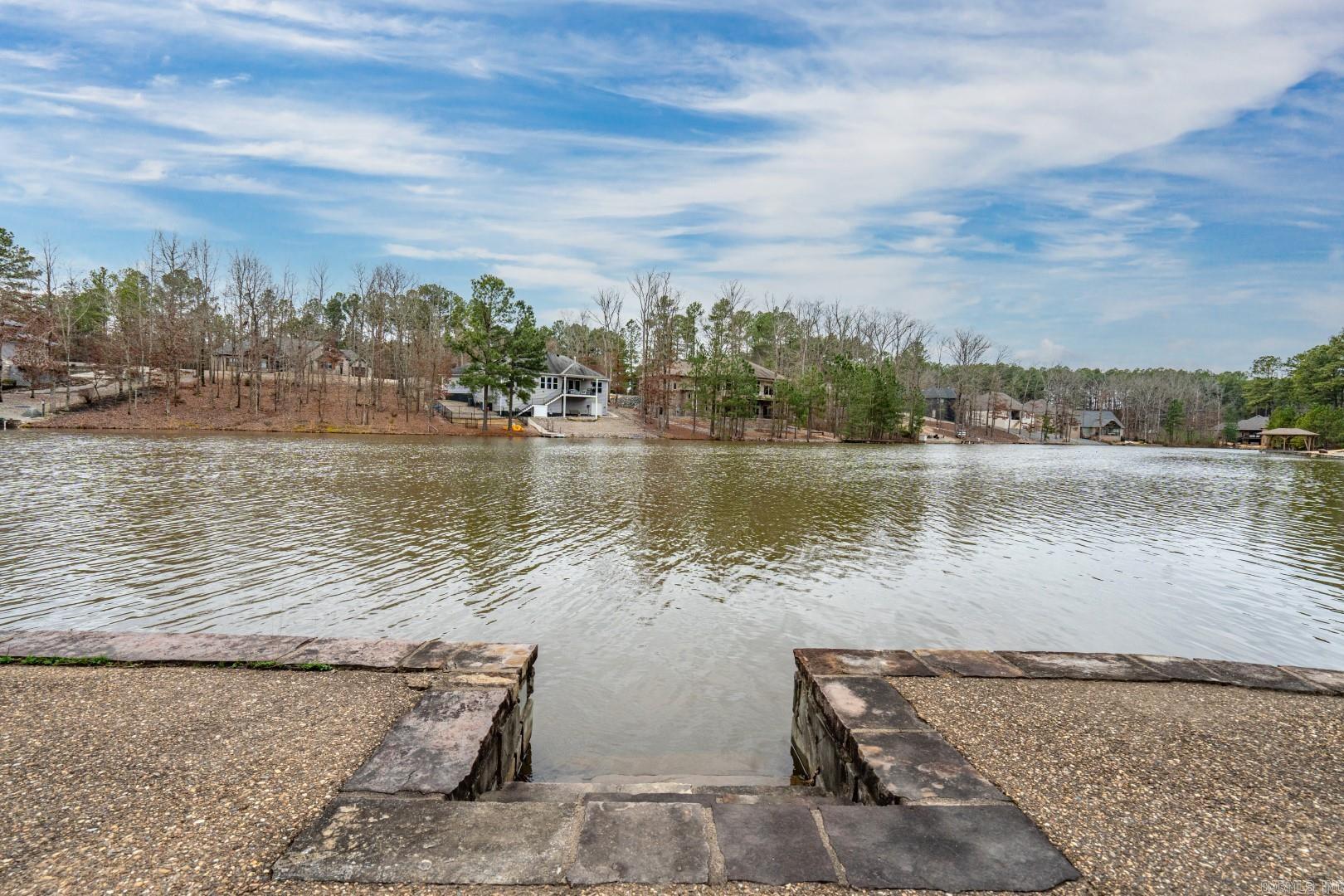 13  Vista Lane  Hot Springs Village, AR