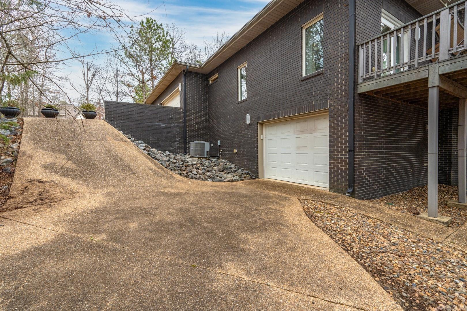 13  Vista Lane  Hot Springs Village, AR