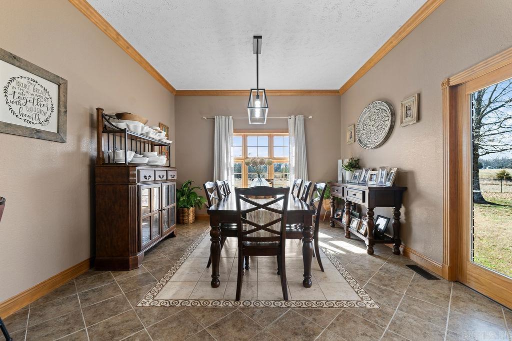 198  Rue Dr  Clinton, AR