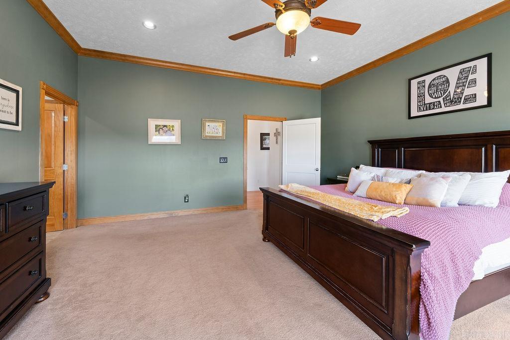 198  Rue Dr  Clinton, AR