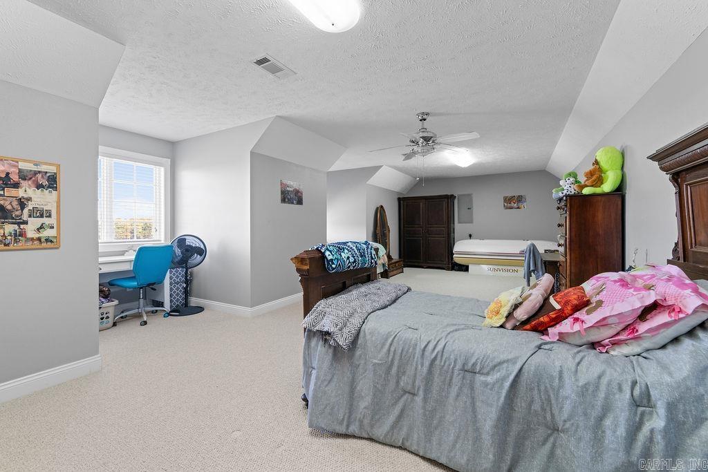 198  Rue Dr  Clinton, AR