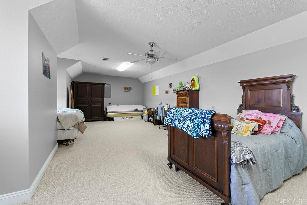 198  Rue Dr  Clinton, AR