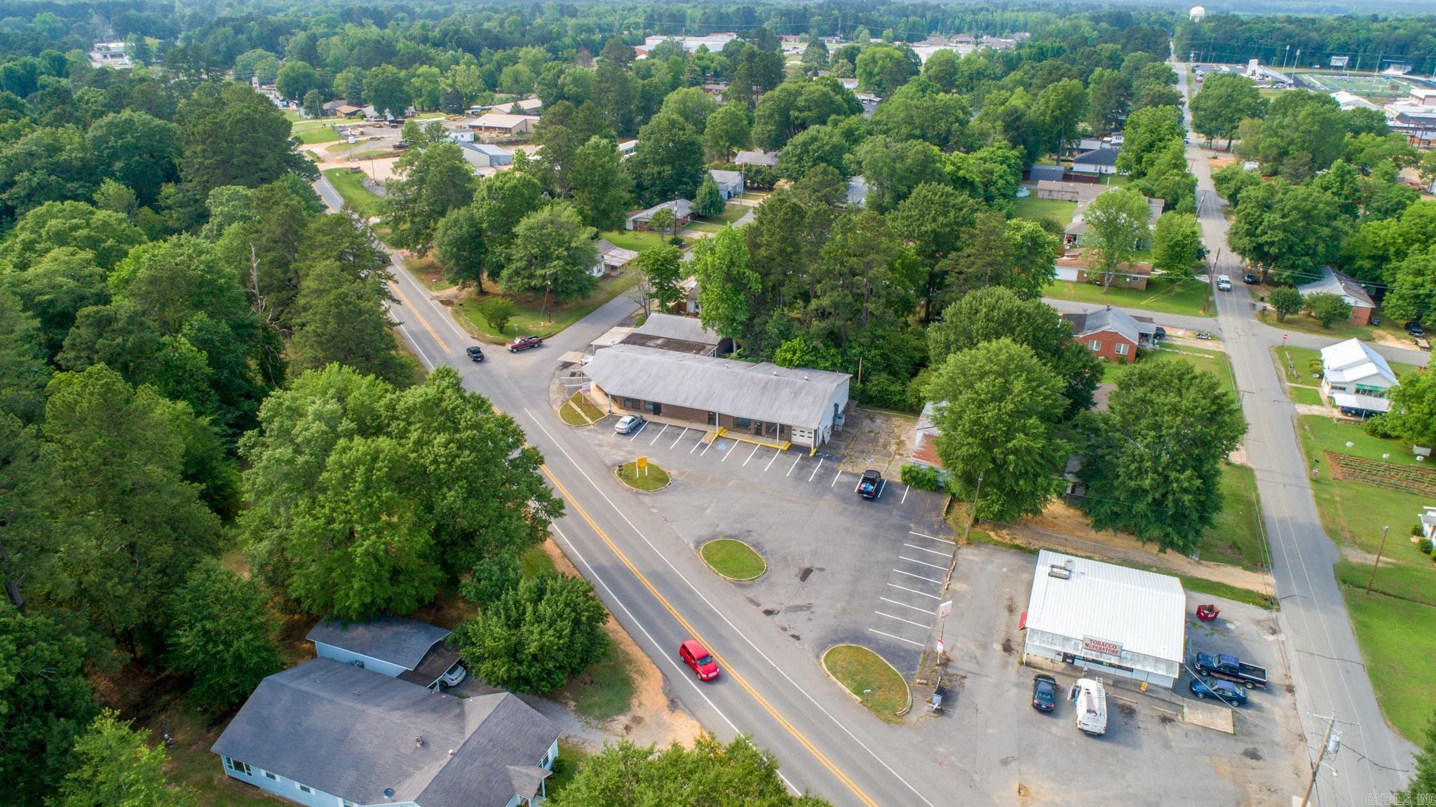 808 W. Center  Sheridan, AR
