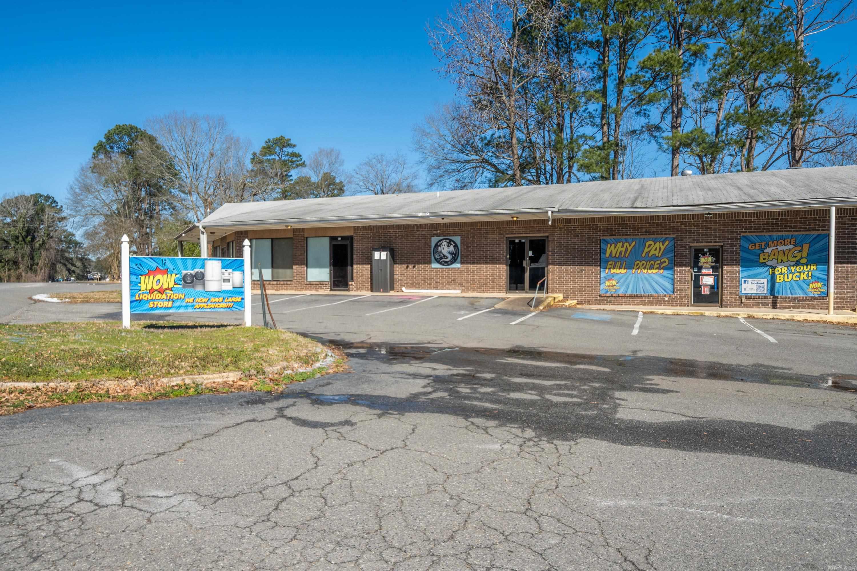 808 W. Center  Sheridan, AR