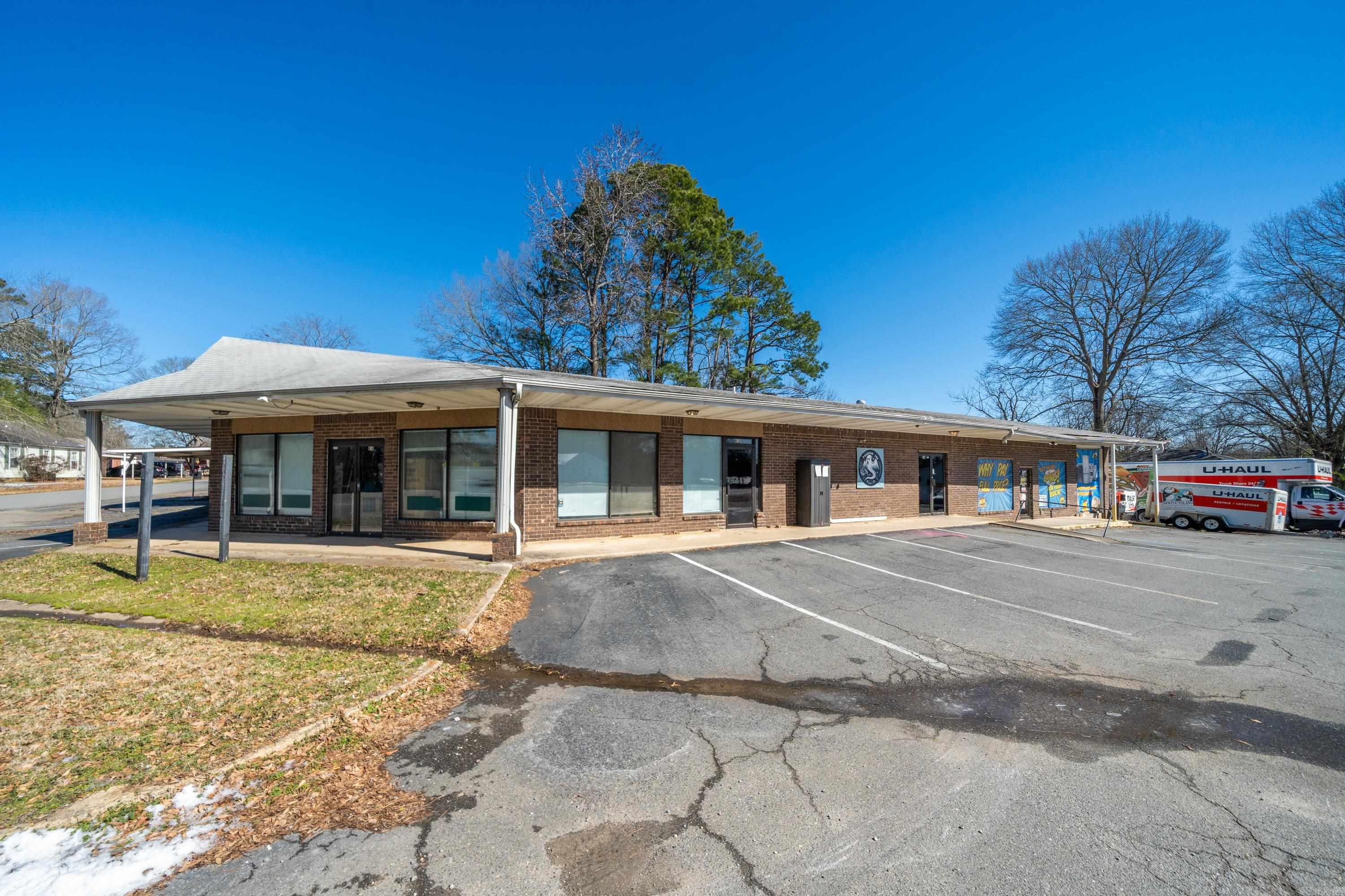 808  W. Center  Sheridan, AR