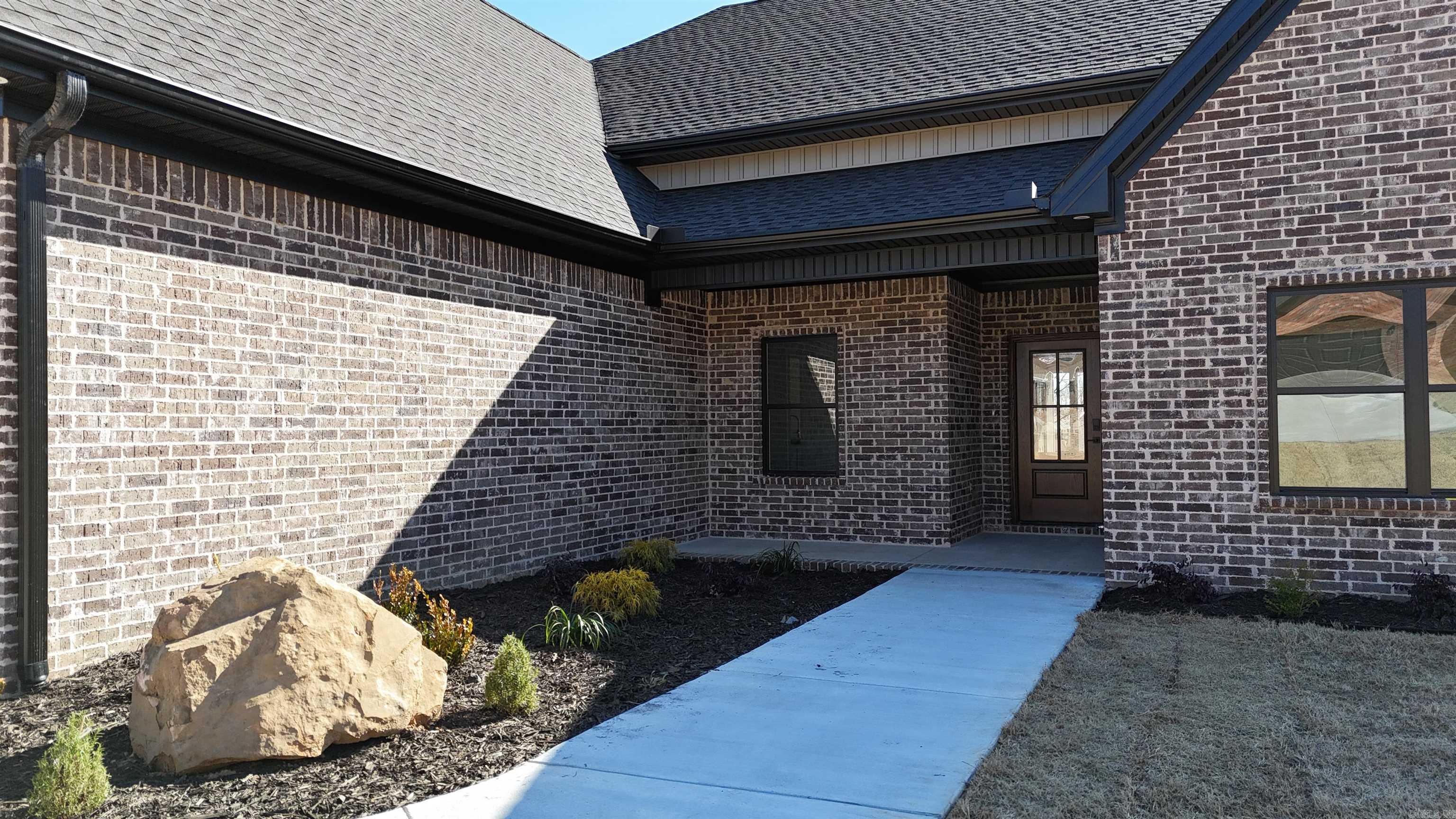30  Echohawk Ln  Cabot, AR