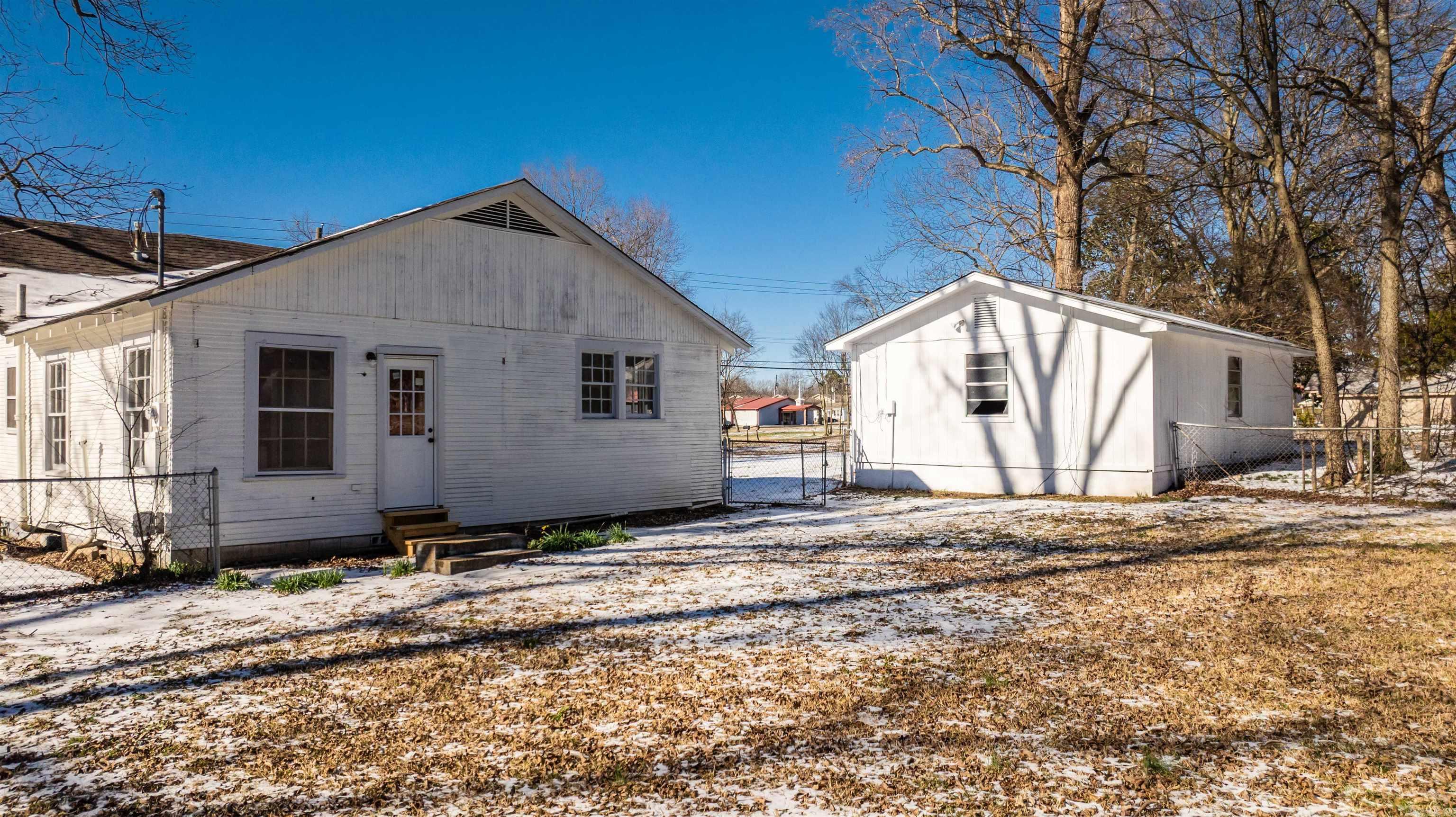 609 S Oak  Jacksonville, AR