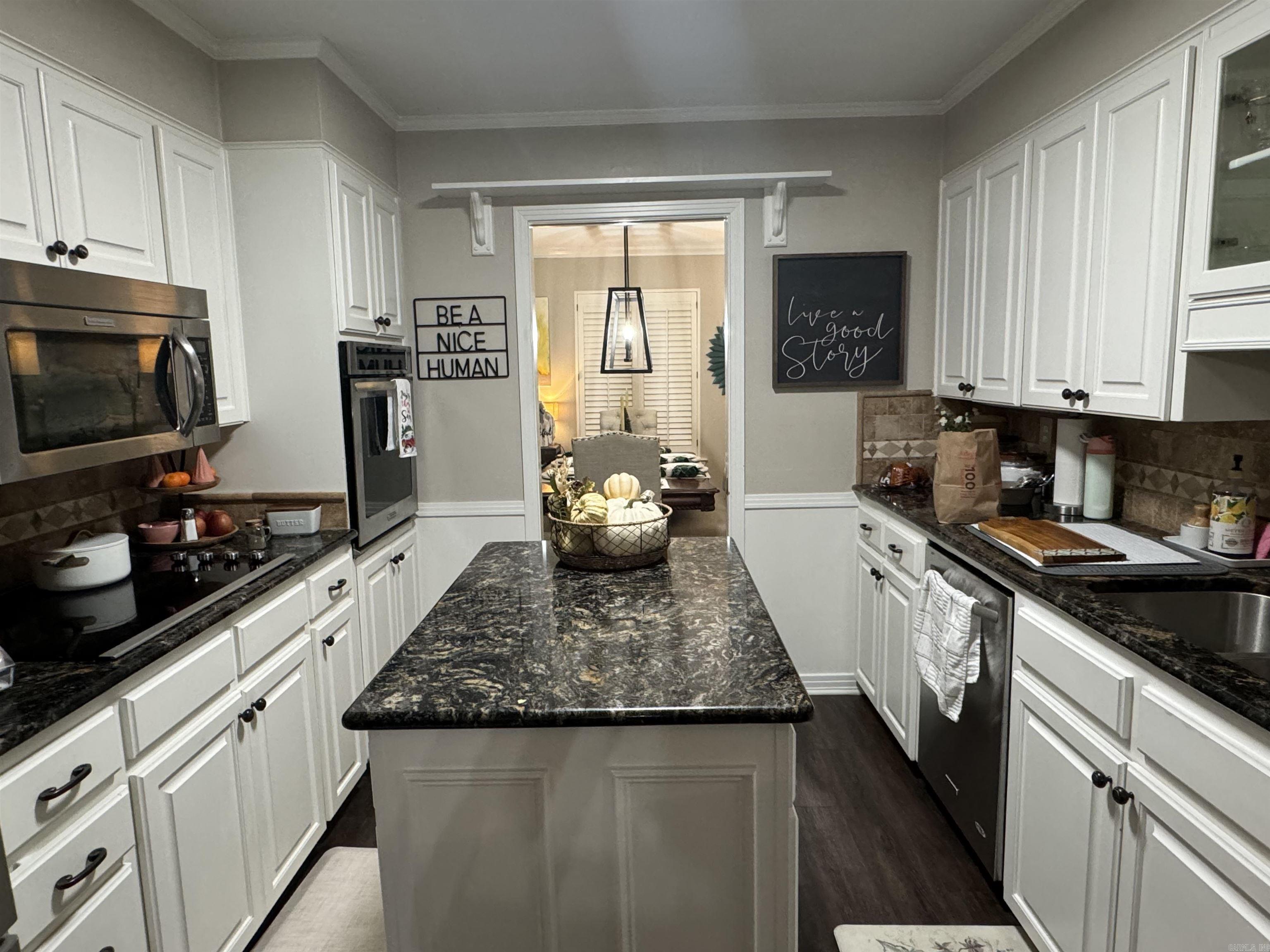 1100  Talihana  North Little Rock, AR