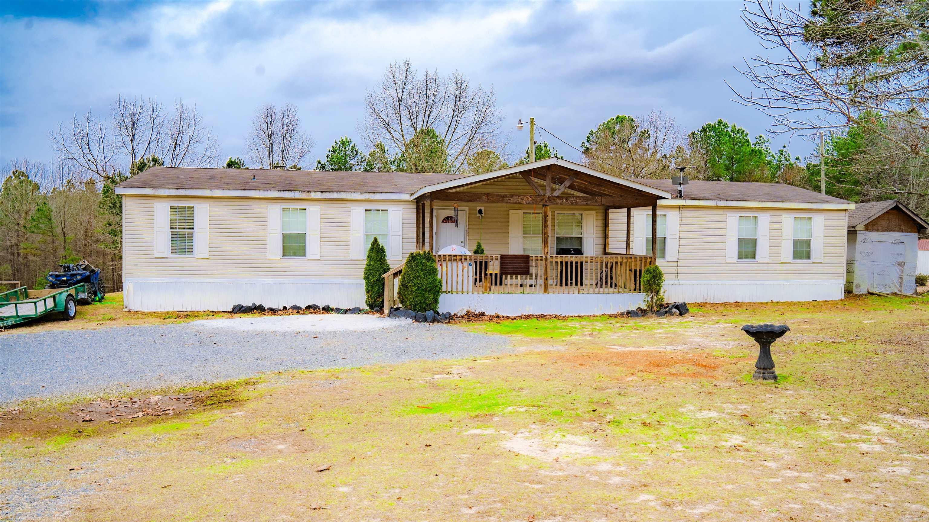 12143  Hood  Bauxite, AR