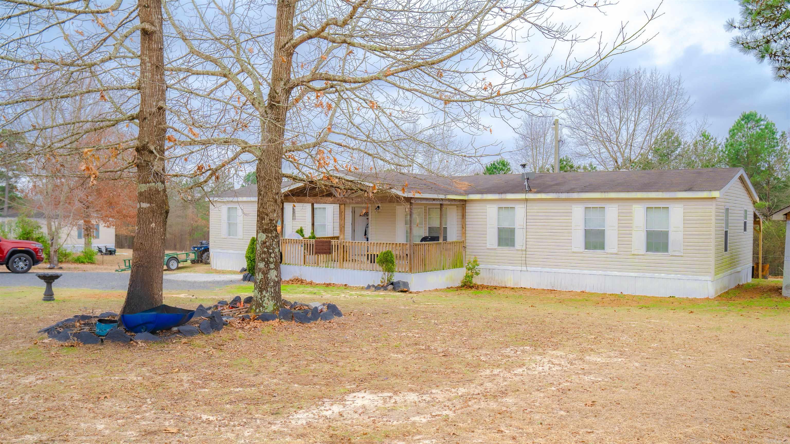 12143  Hood  Bauxite, AR