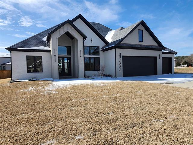 6856  Hilo  Benton, AR