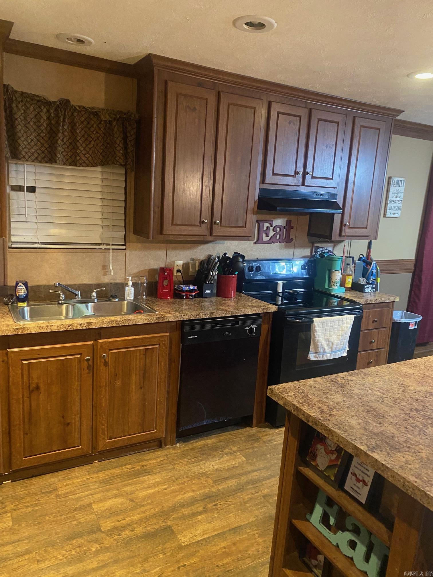 23  Bear Circle  Center Ridge, AR