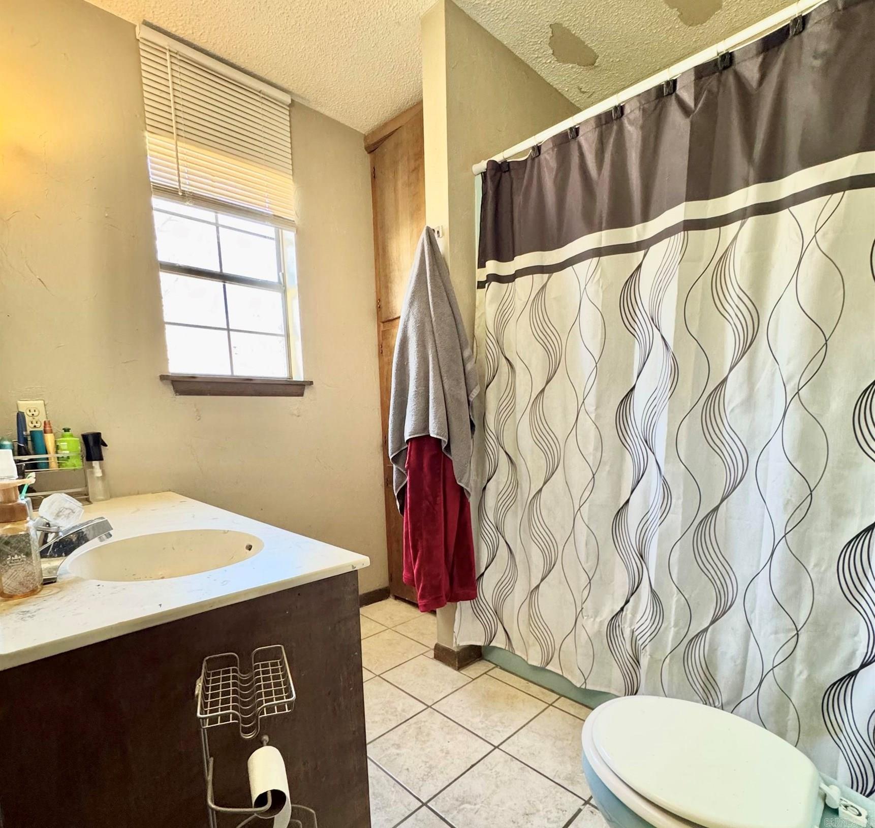 231  Locust Ave  Conway, AR