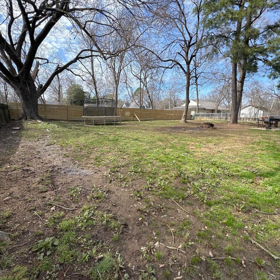 231  Locust Ave  Conway, AR