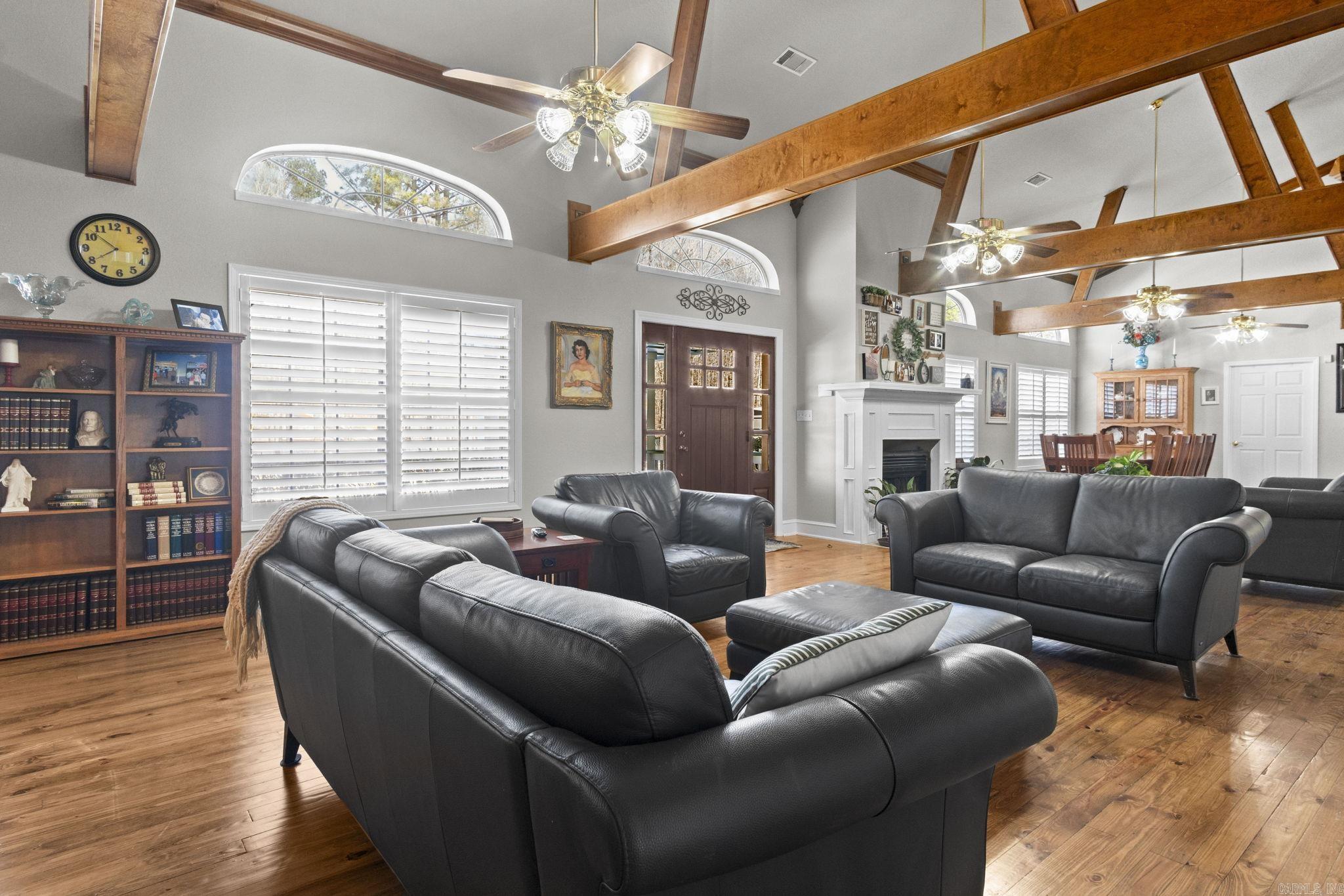 16122 Mary Lane Alexander, AR 72002