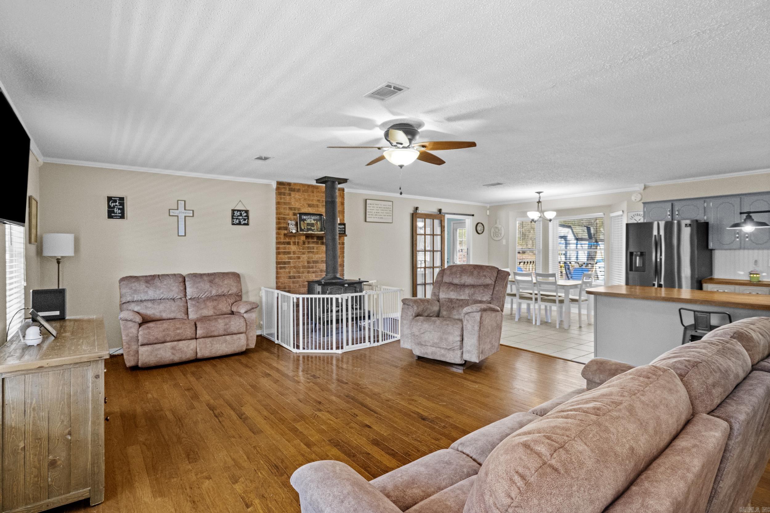 30  Rolling Meadows Ln  Austin, AR