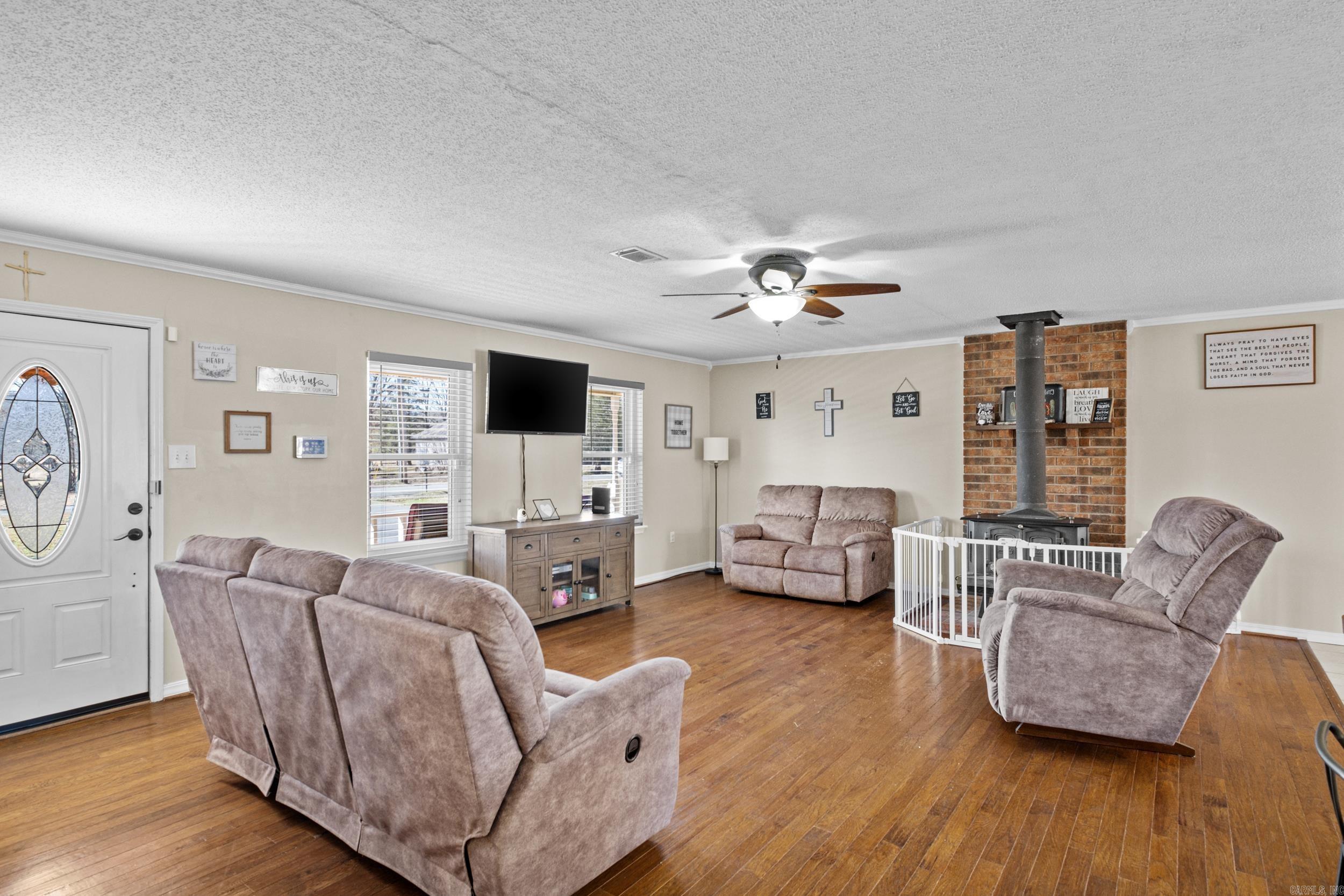 30  Rolling Meadows Ln  Austin, AR