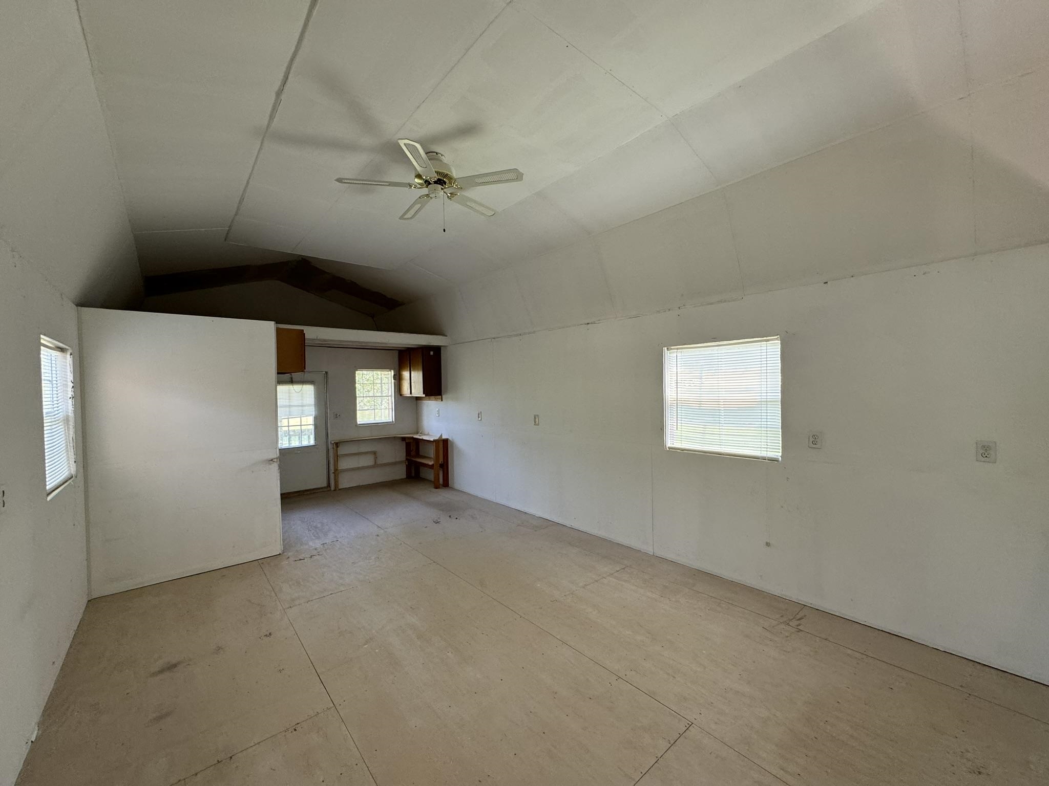 5262  Hand Cove  Elizabeth, AR