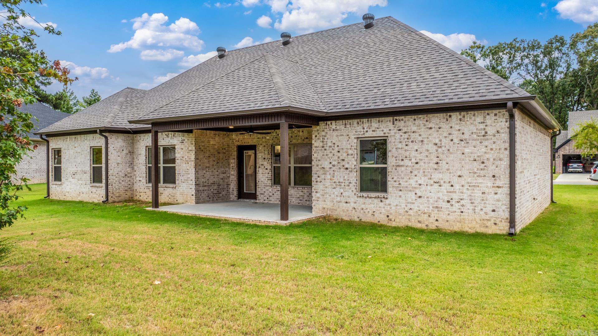 222  Michelle  Beebe, AR