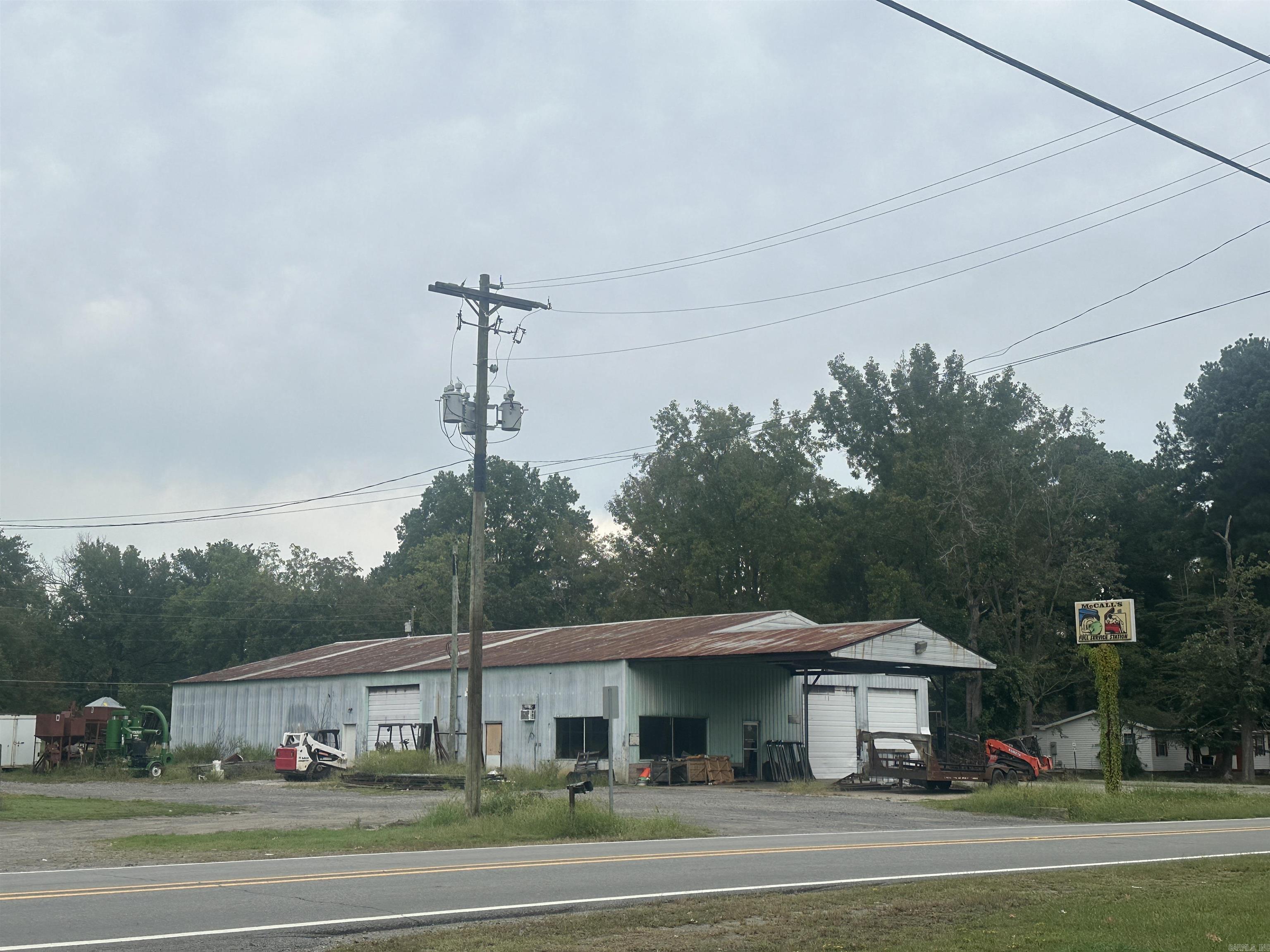 102 & 104 E 2nd  Ward, AR