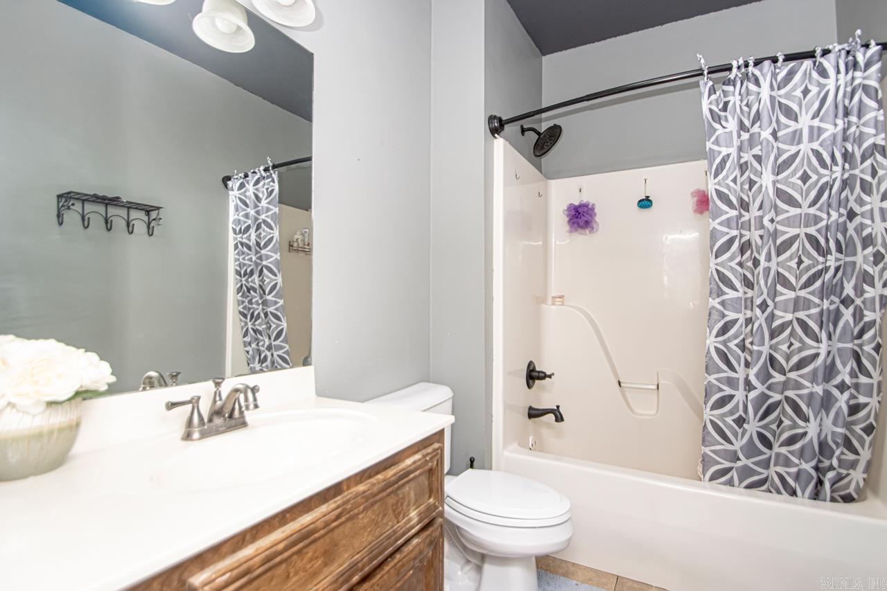 1250 Edge Valley Drive Conway, AR 72032