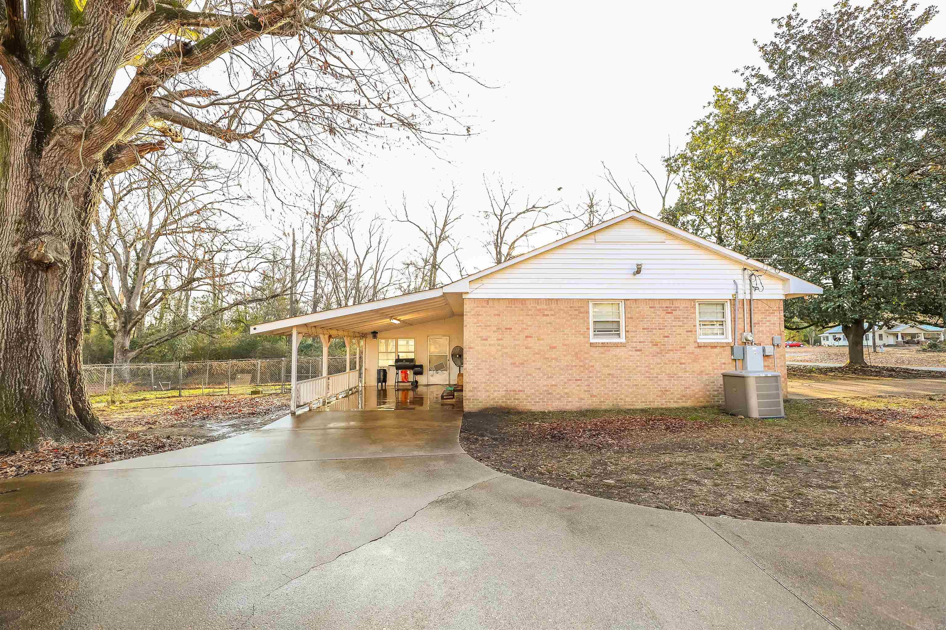 420  Sales St  Camden, AR