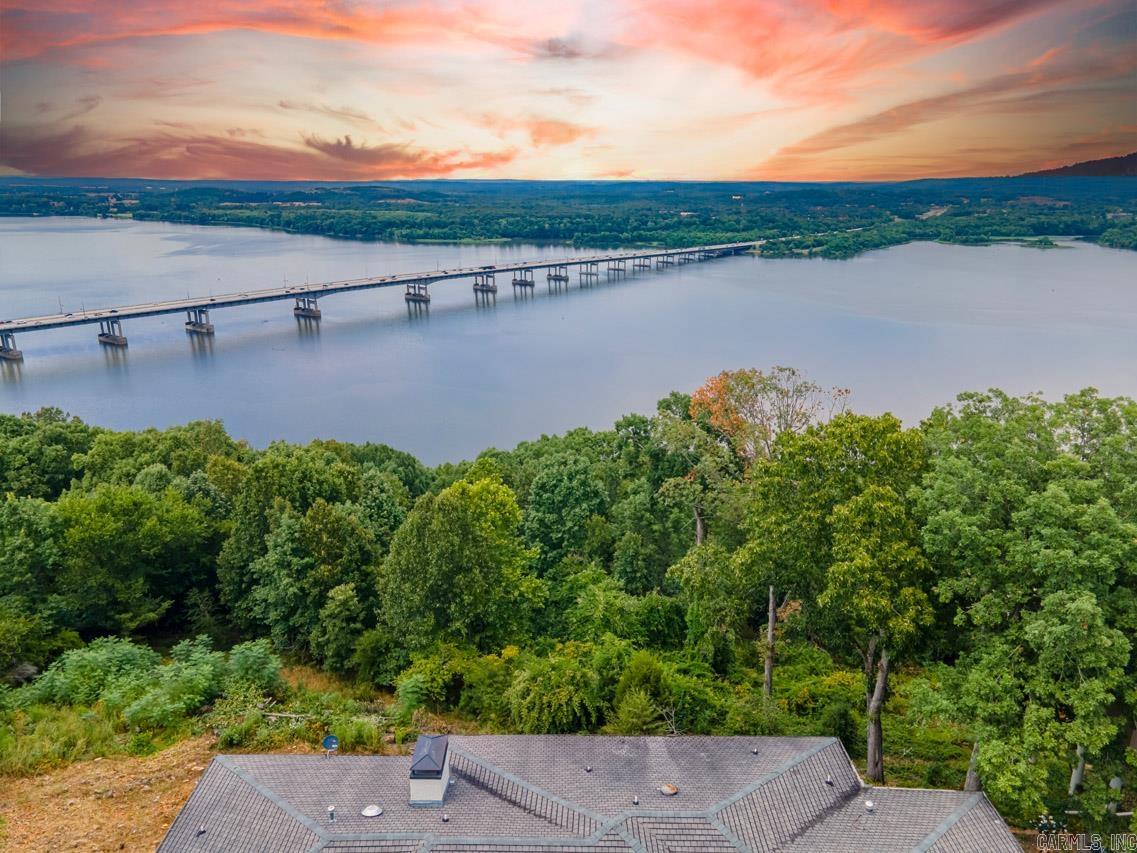 8  Rivers Edge  Little Rock, AR