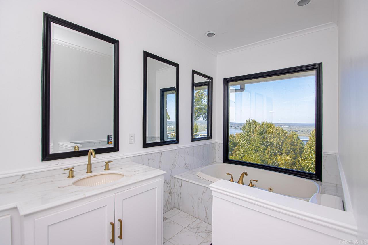 8  Rivers Edge  Little Rock, AR