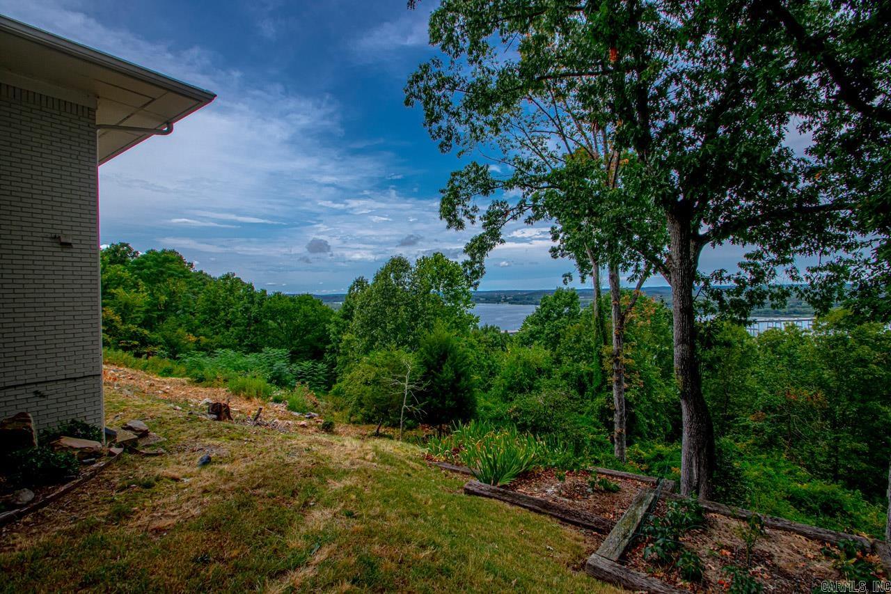 8  Rivers Edge  Little Rock, AR