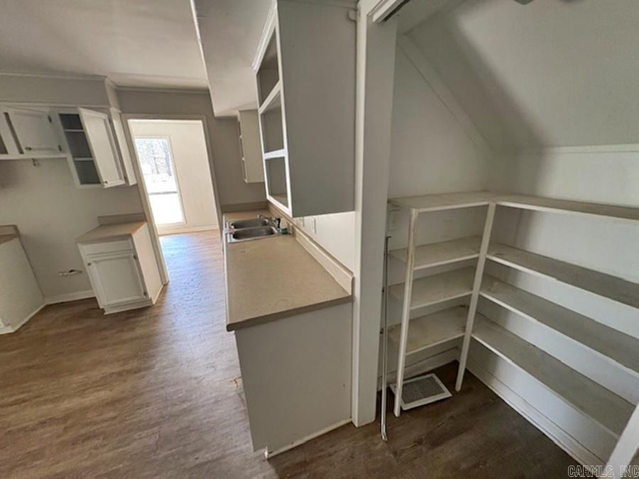 723 S Roy  DeWitt, AR