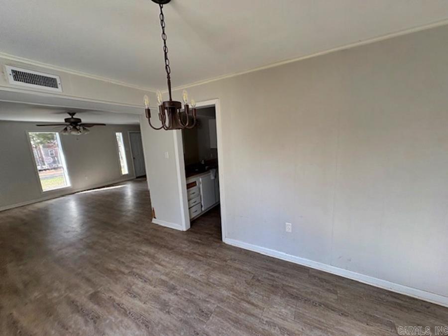 723 S Roy  DeWitt, AR