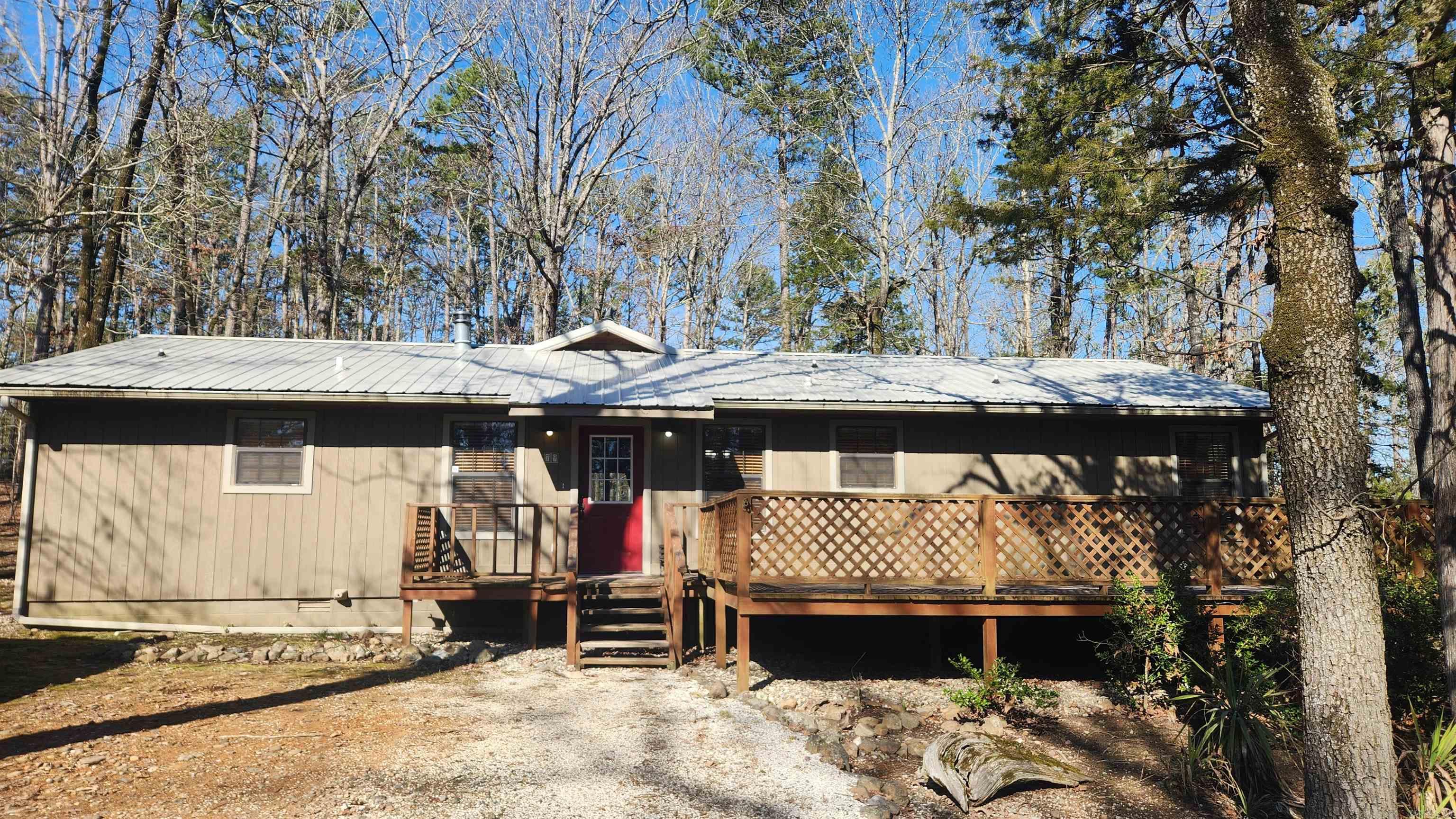 79  Lakeview Estates  Story, AR