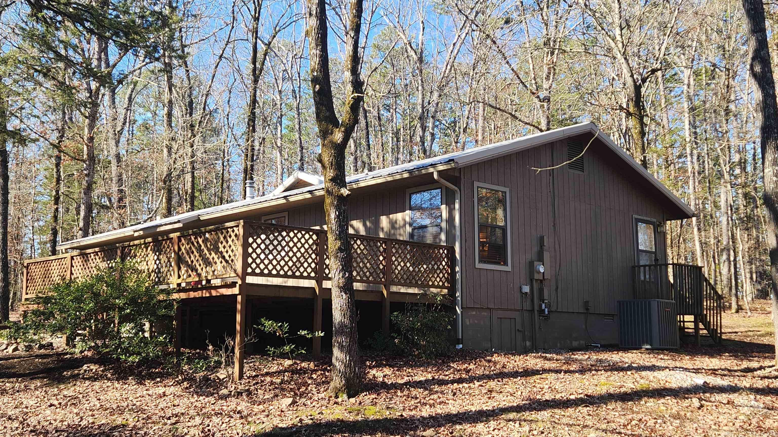 79  Lakeview Estates  Story, AR