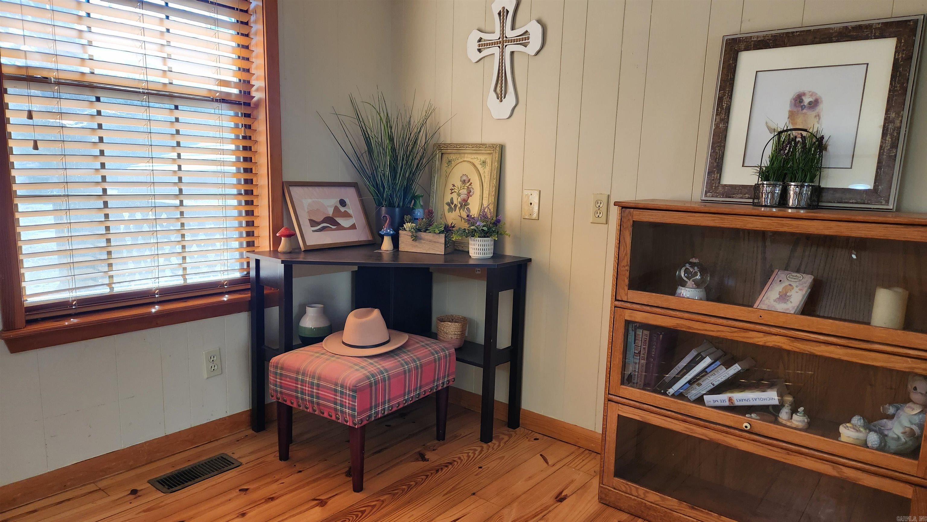 79 Lakeview Estates  Story, AR