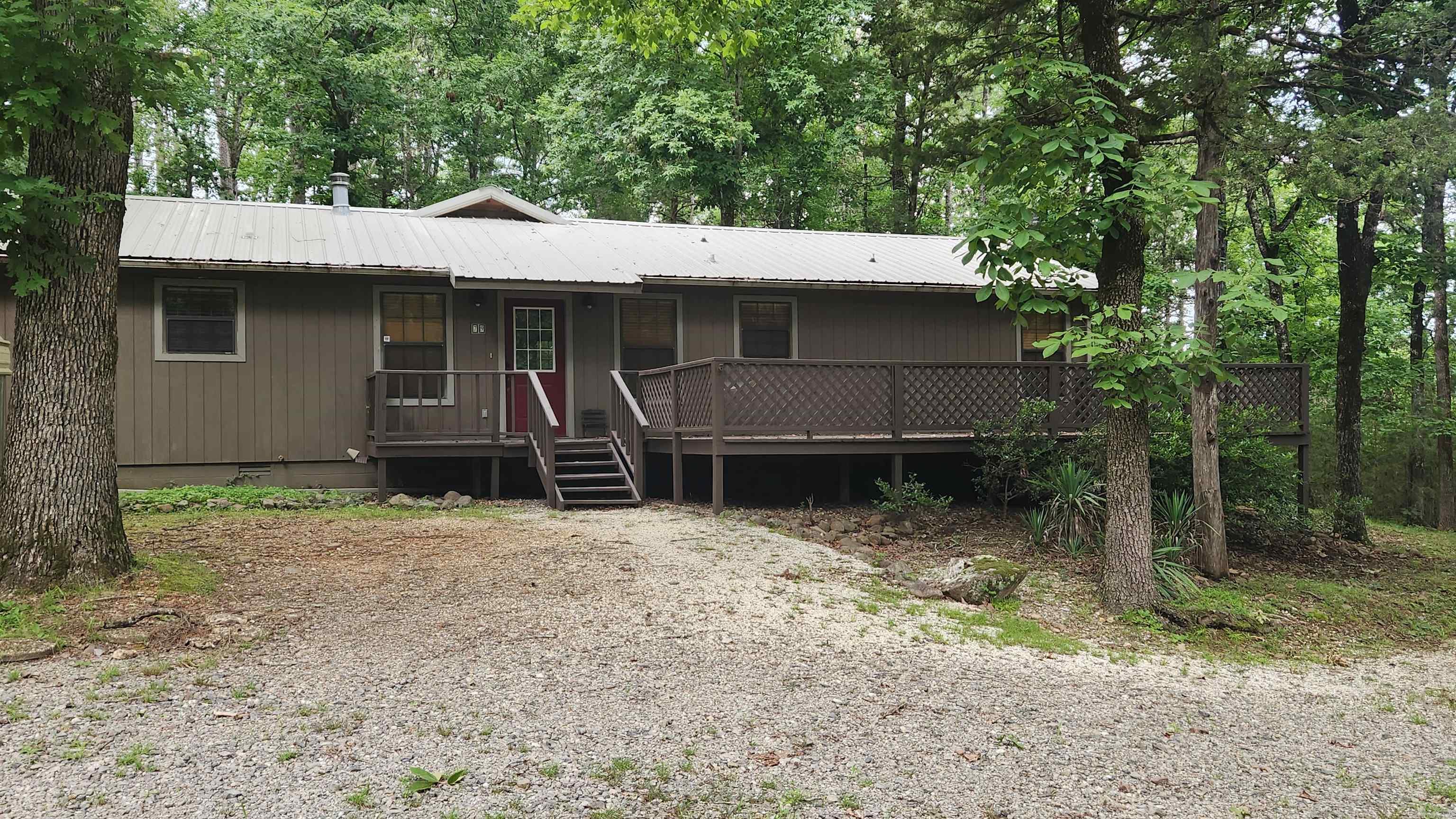 79 Lakeview Estates  Story, AR