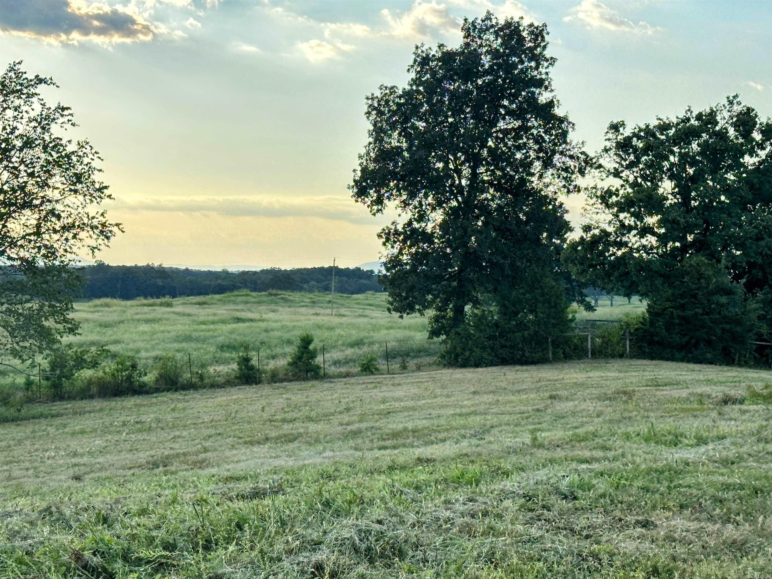 Unk Polk Road 62  Mena, AR