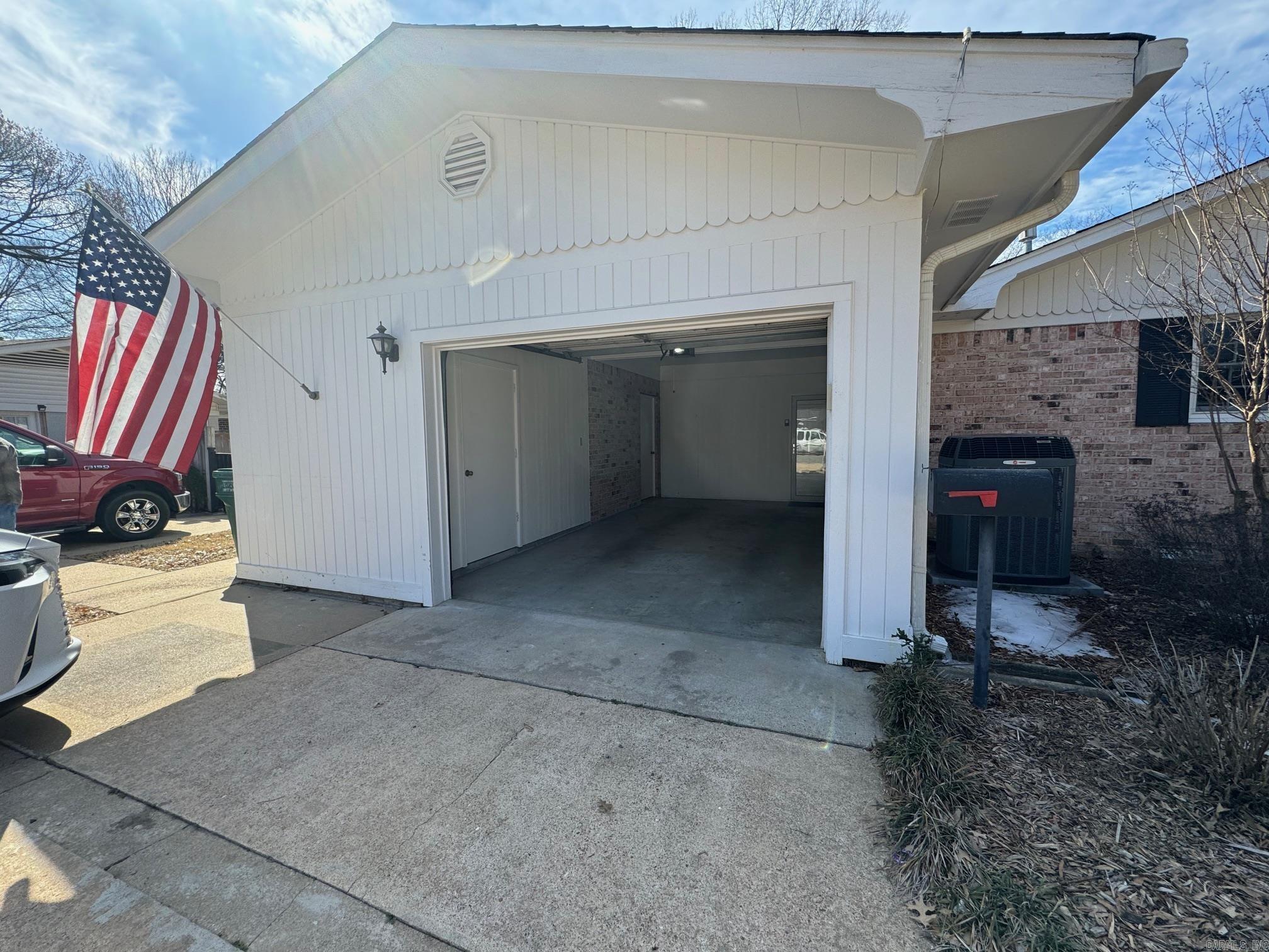 1  MARK  Conway, AR