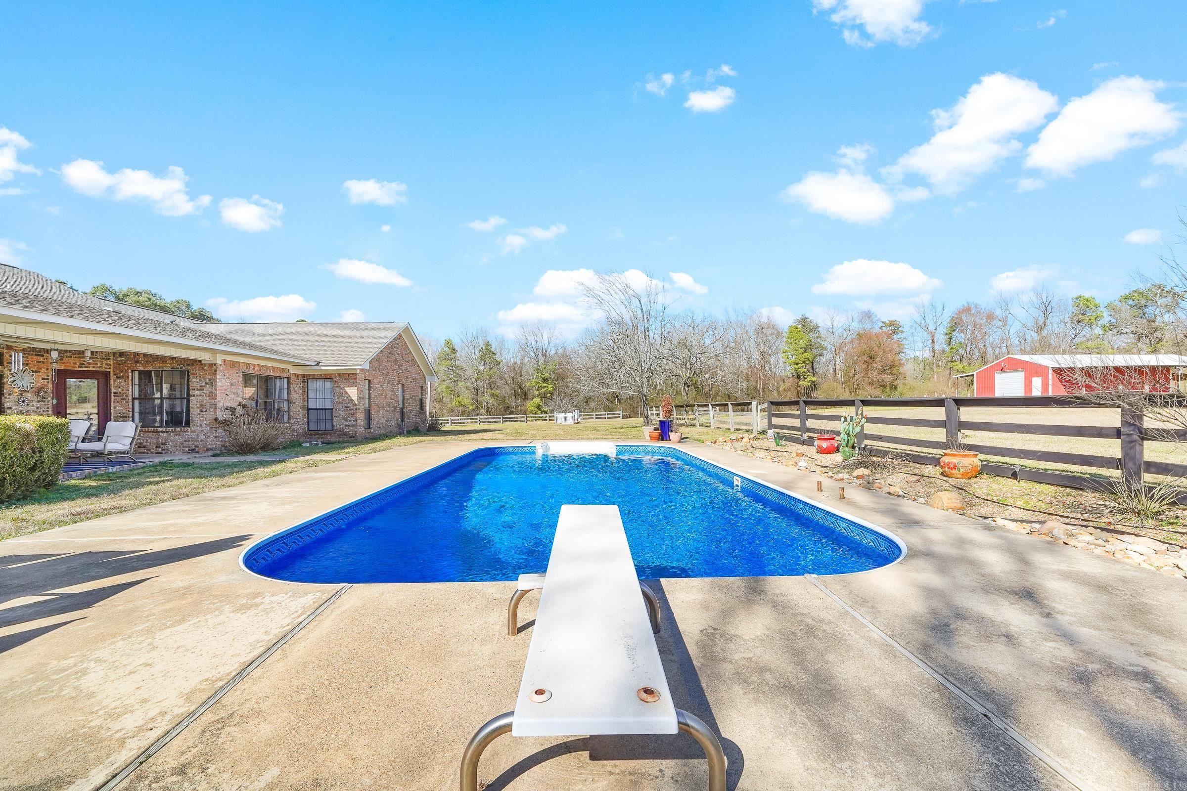 363 Crooked Road De Queen, AR 71832
