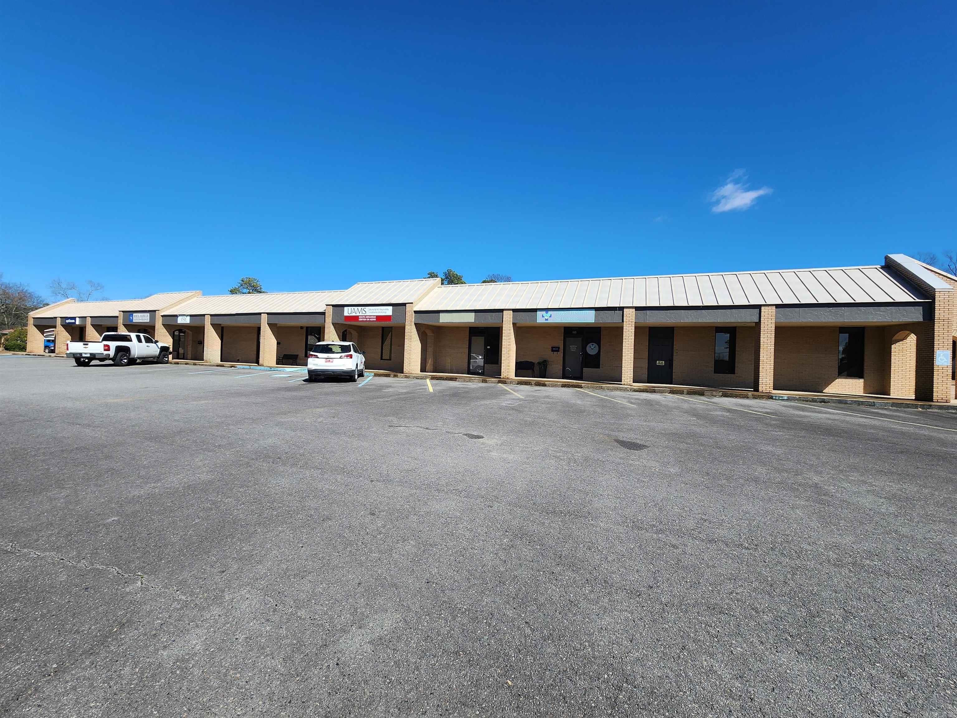 1115 N Madison  El Dorado, AR