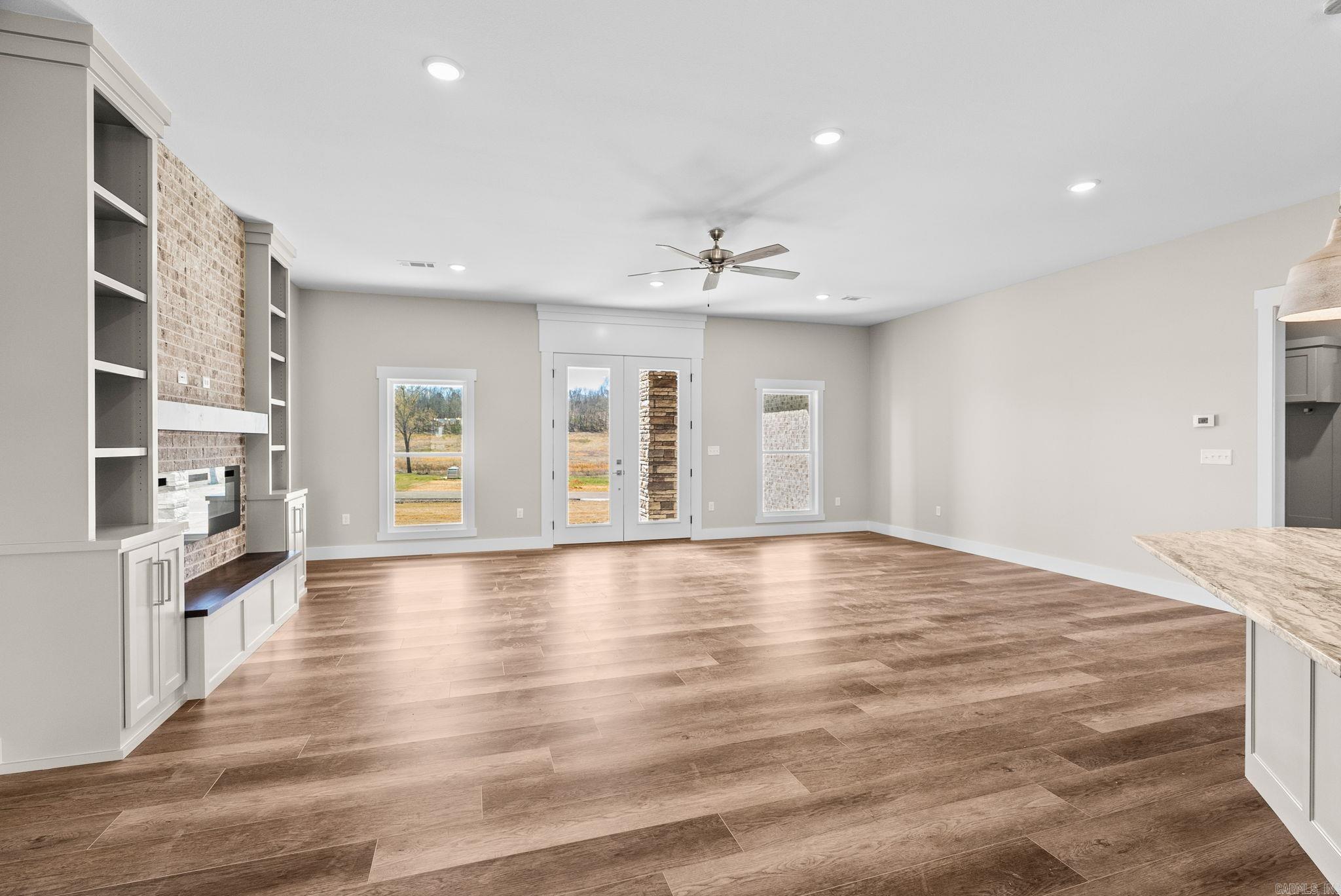 122  Republican Loop  Greenbrier, AR