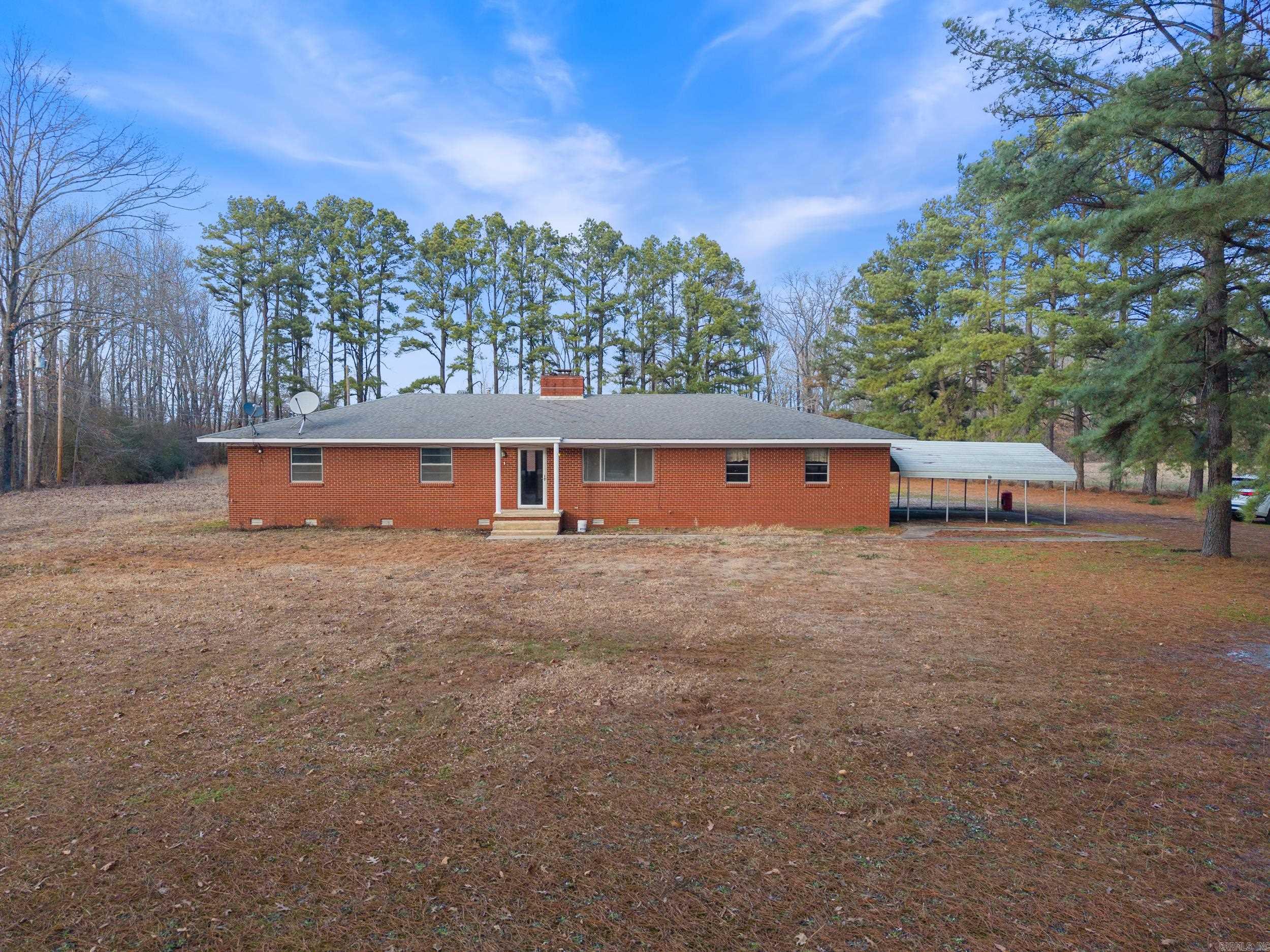 1127 E Highway 64  Bald Knob, AR