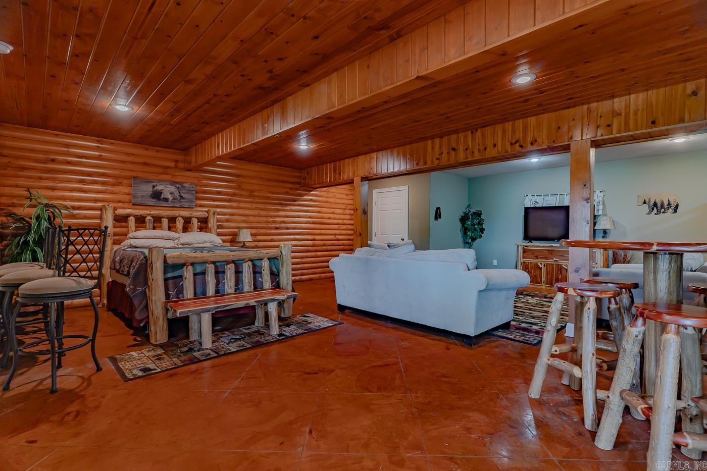 205 Cooper Kate  Norfork, AR