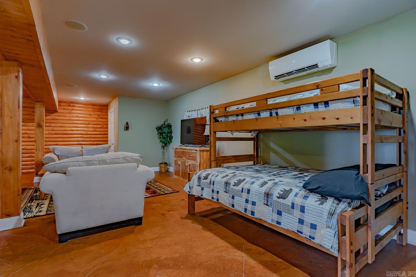 205 Cooper Kate  Norfork, AR