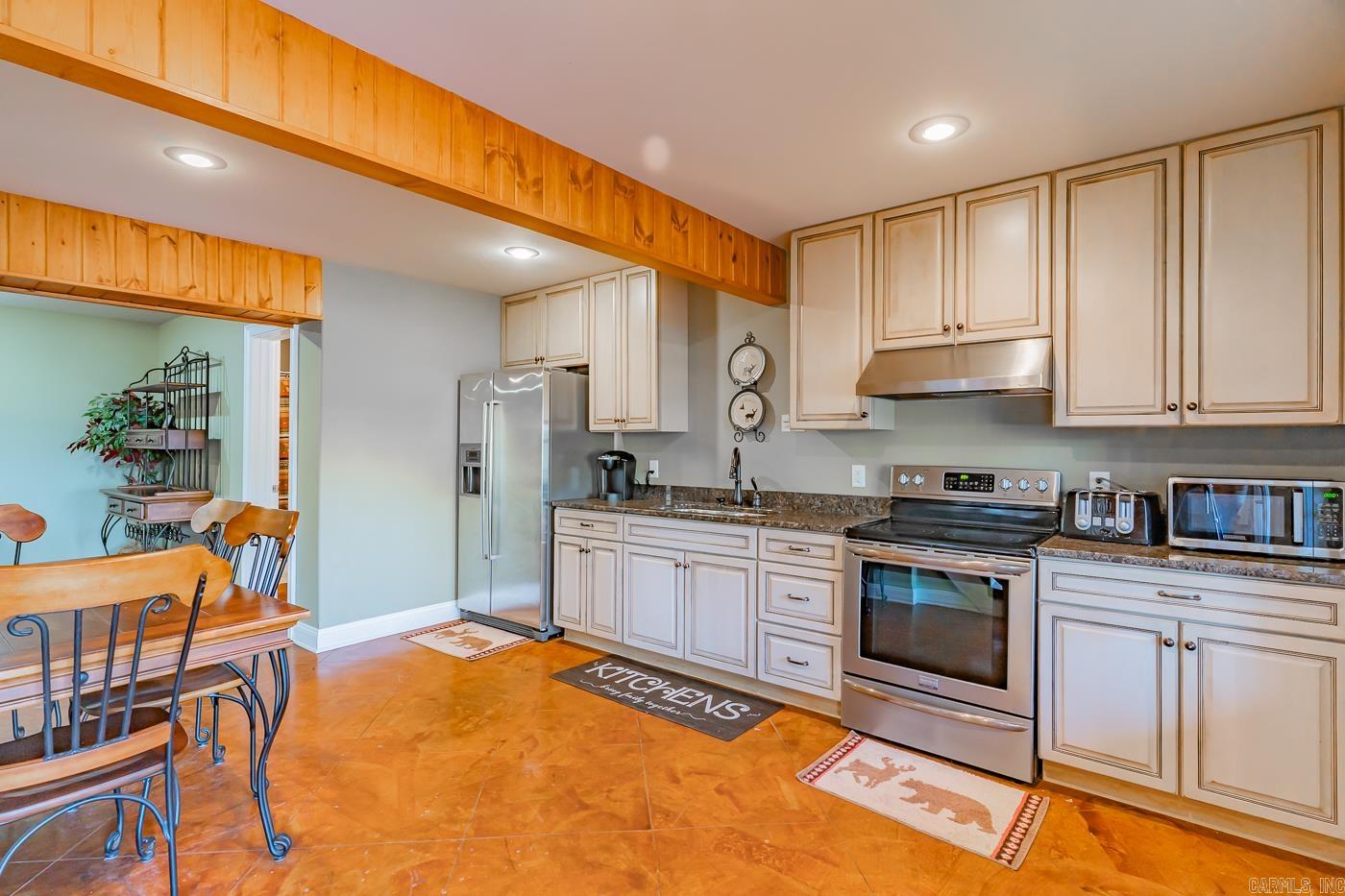 205  Cooper Kate  Norfork, AR