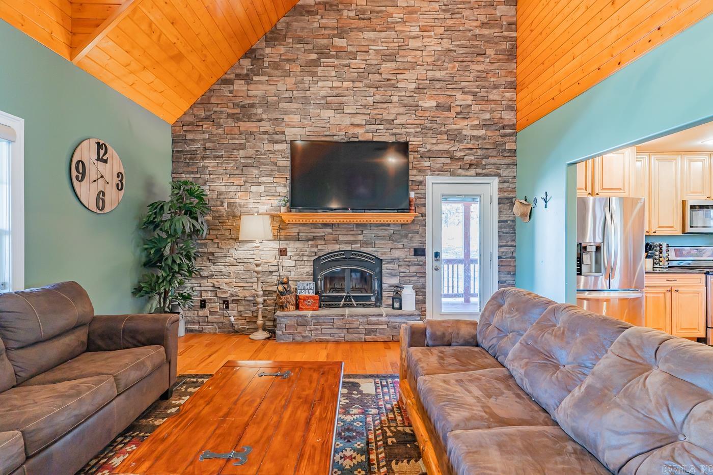205  Cooper Kate  Norfork, AR