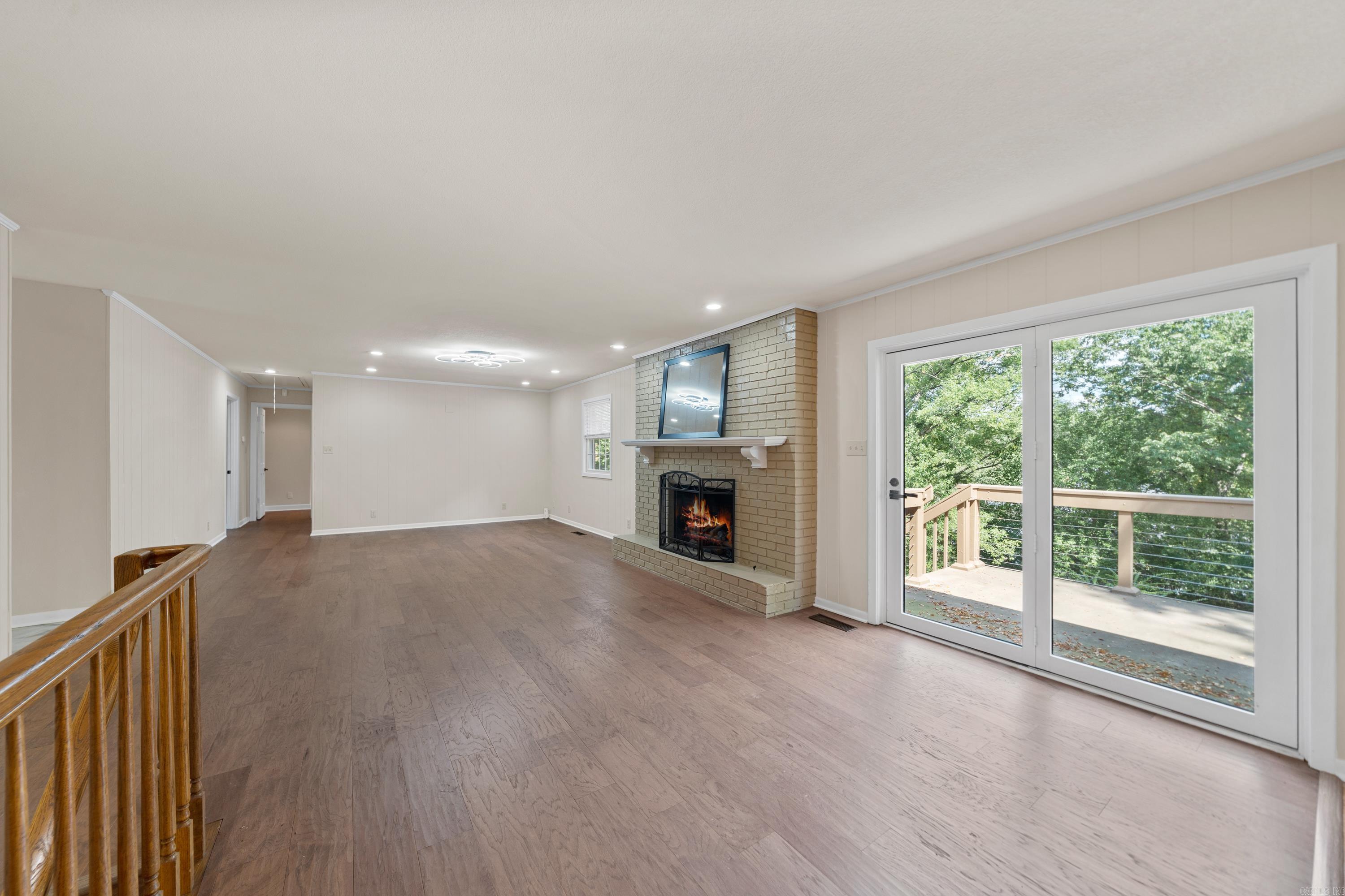 191  Taylor  Hot Springs, AR