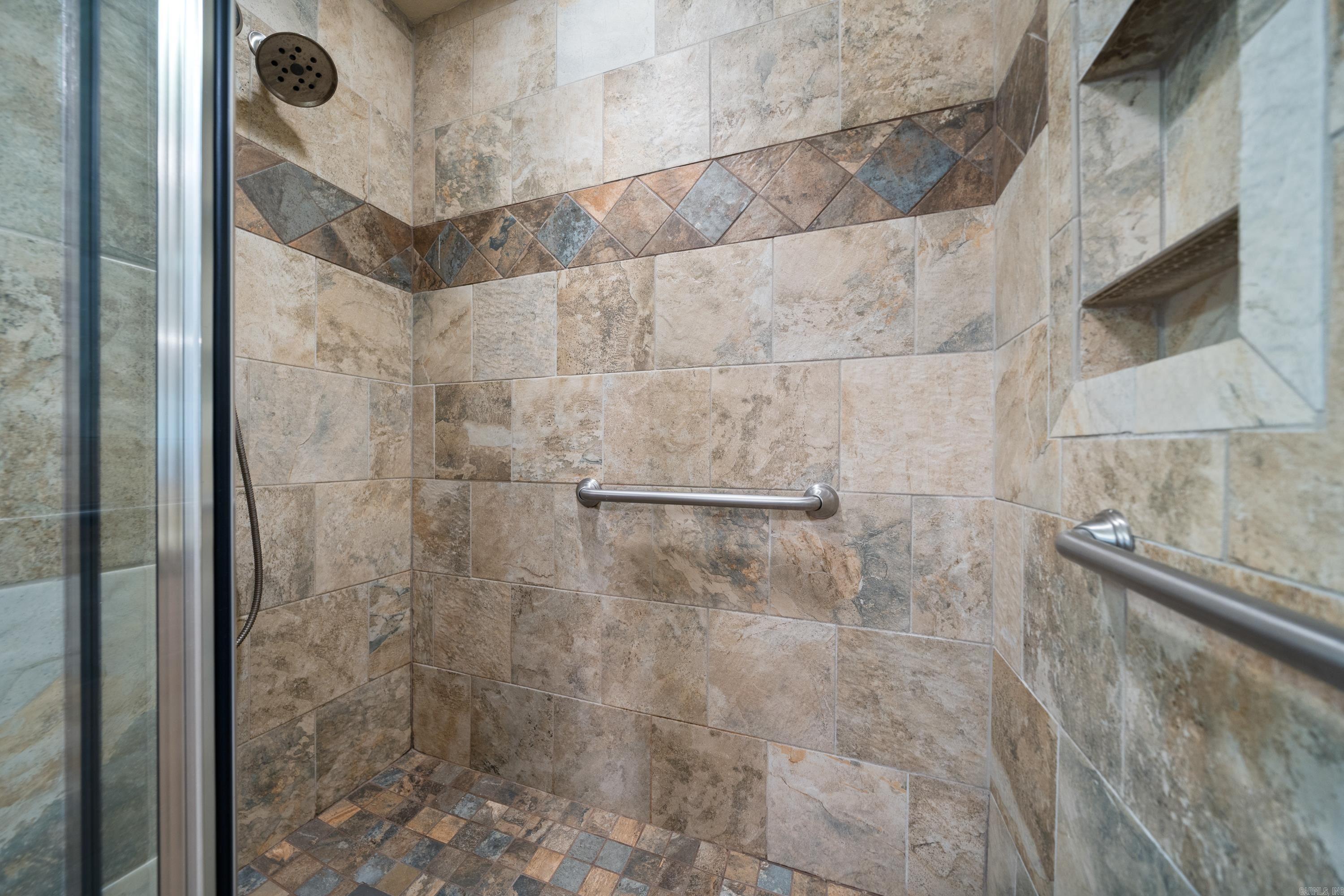 191  Taylor  Hot Springs, AR